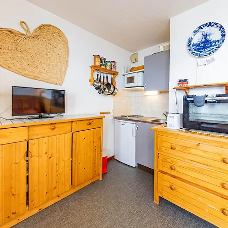 Cosy 4 Pers, Balcon, Au Pied Des Pistes - Fr-1-807-33 Apartment Saint-Francois-Longchamp